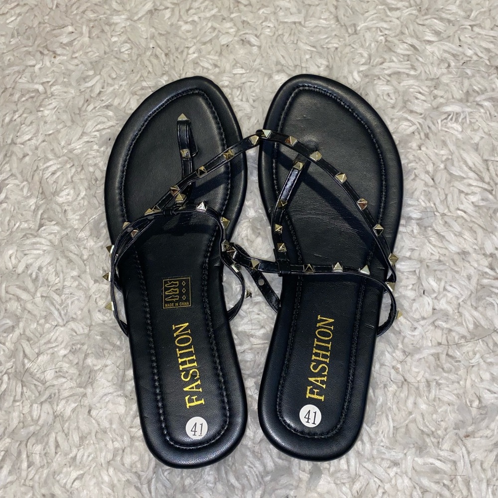 CUTE Black Detailed Studded Summer Sandals